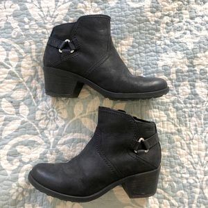Black Ankle Bootie